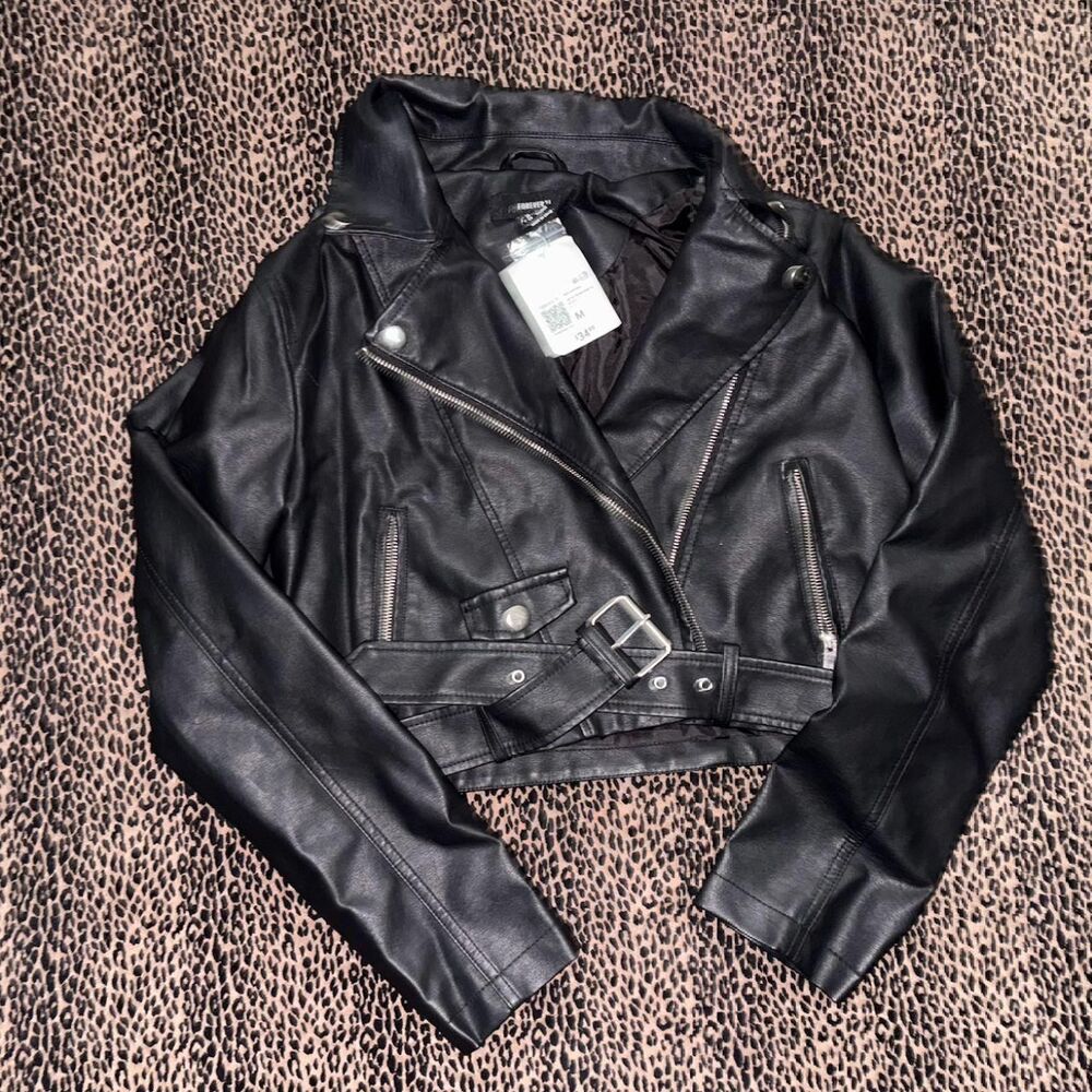 Forever 21 Women's Black Jacket
